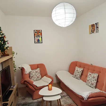 Apartment Eni *